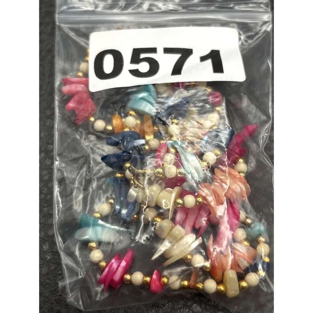 VTG Multi Color Mother Of Pearl Chip Bead Necklace Bracelet Set Gold Tone Boho